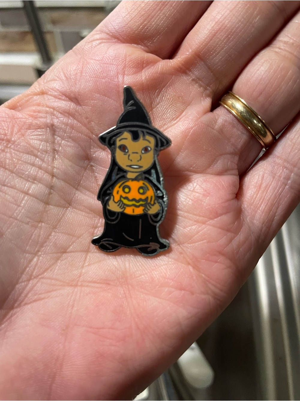 Disney Lilo & Stitch Halloween Lilo Witch Trading Pin – 2003